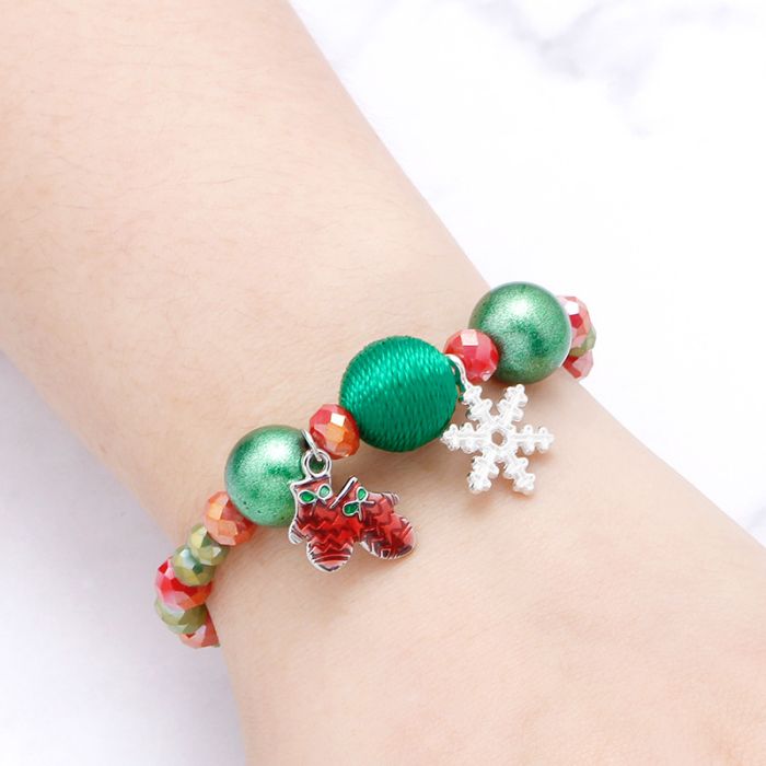 1245 Pearly Mixed Mittens